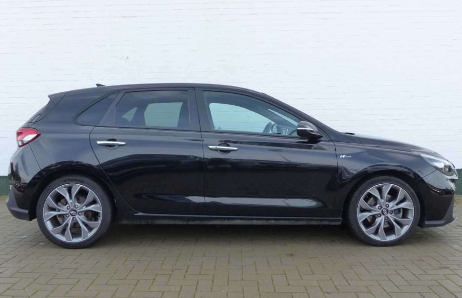 Hyundai i30 1.4 T-GDI N-Line Navi LED RFK Klimaaut.