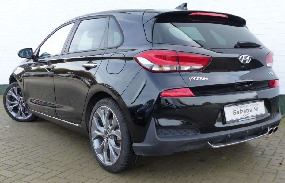 Hyundai i30 1.4 T-GDI N-Line Navi LED RFK Klimaaut.