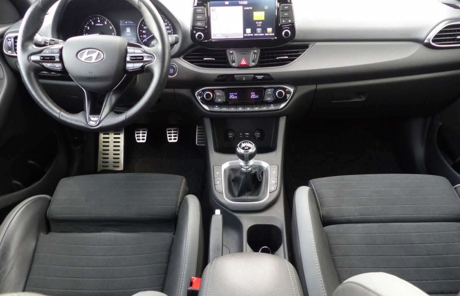 Hyundai i30 1.4 T-GDI N-Line Navi LED RFK Klimaaut.
