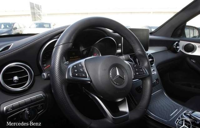 Mercedes-Benz GLC 250d 4M AMG COMAND LED AHK Kamera 9G Sitzh