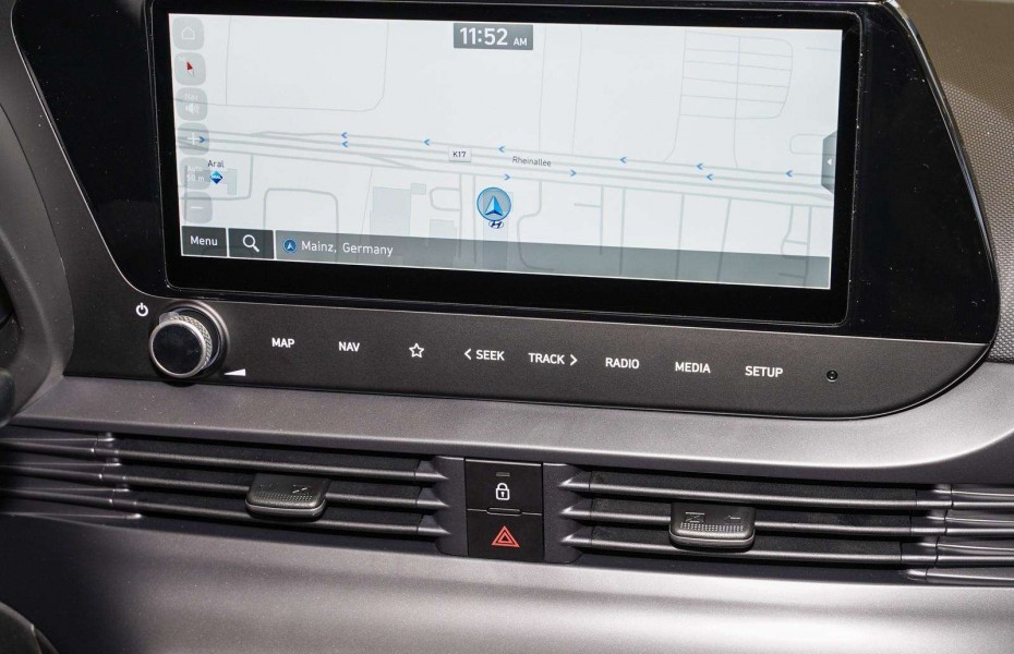 Hyundai i20 1.0 TGDI Connect & Go Navi Bose Carplay