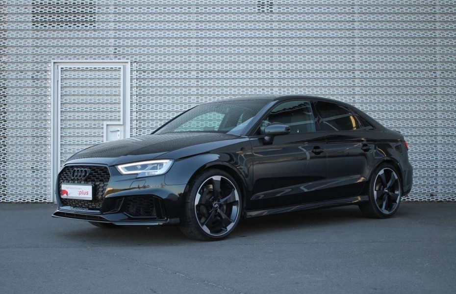 Audi RS 3 Limousine 2.5 TFSI S-tronic, LED, Leder