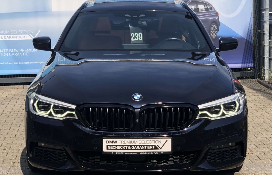 BMW Řada 5 d xDrive Tou M Sportpaket Standhz.AHK Pano TV