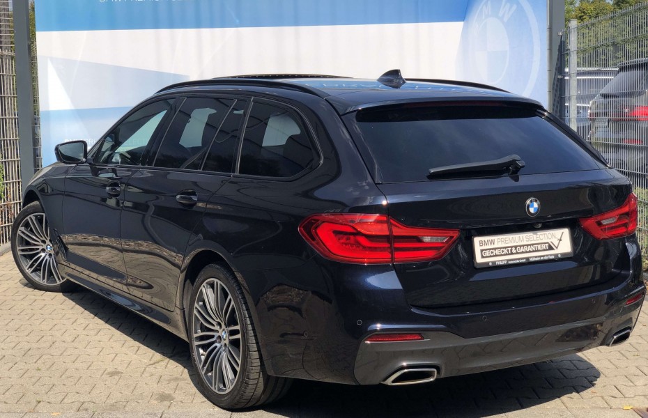 BMW Řada 5 d xDrive Tou M Sportpaket Standhz.AHK Pano TV