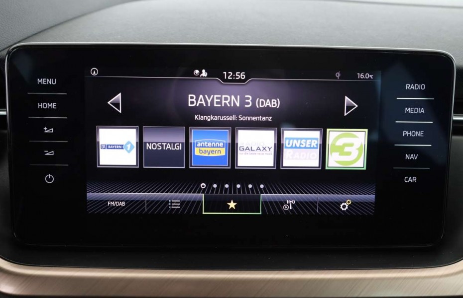 Škoda Kamiq 1.0 TSI DSG Style | NAVI | LED | AHK |