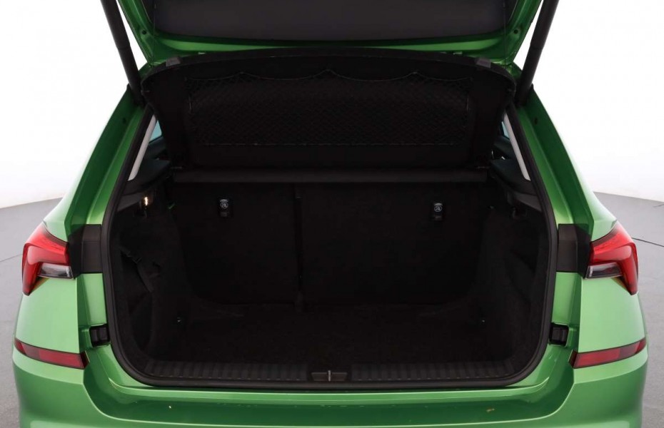 Škoda Kamiq 1.0 TSI DSG Style | NAVI | LED | AHK |