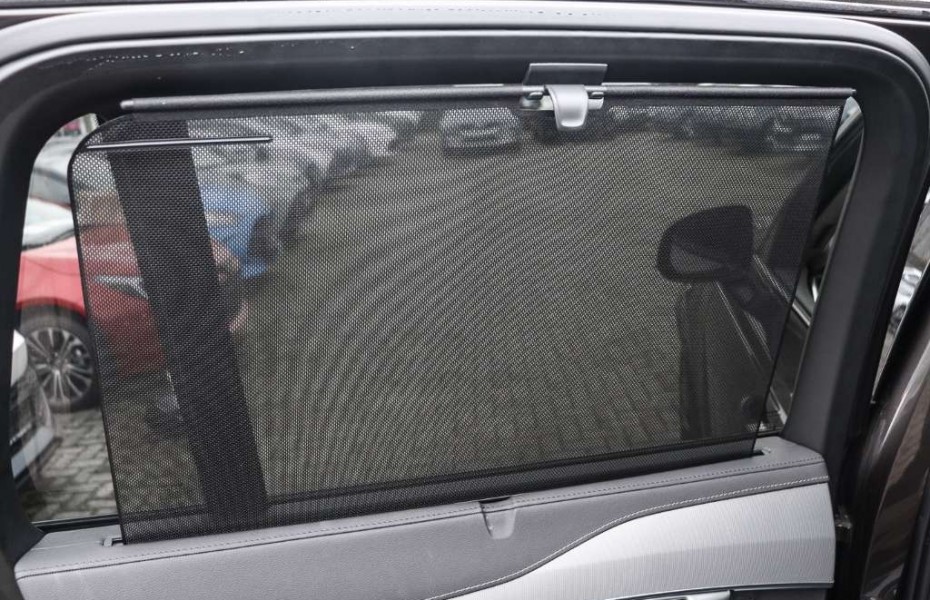 Volvo XC90 Plus Dark Recharge Plug-In Hybrid AWD T8 Twin Engi