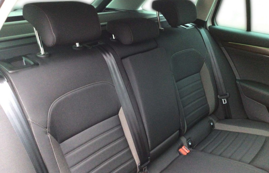 Škoda Superb 2.0 TDI Scout 4x4 scheckheftgepflegt KlimaAT; Navi