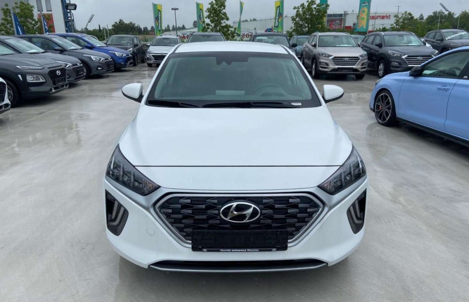 Hyundai Ioniq 1.6 GDI Hybrid Style LED Navi QI Ladefunk.