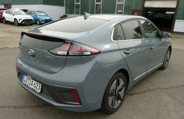 Hyundai Ioniq Ioniq 1.6 GDI Hybrid Style, Navi, Kamera, Sound