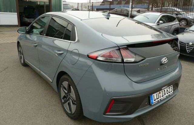 Hyundai Ioniq Ioniq 1.6 GDI Hybrid Style, Navi, Kamera, Sound