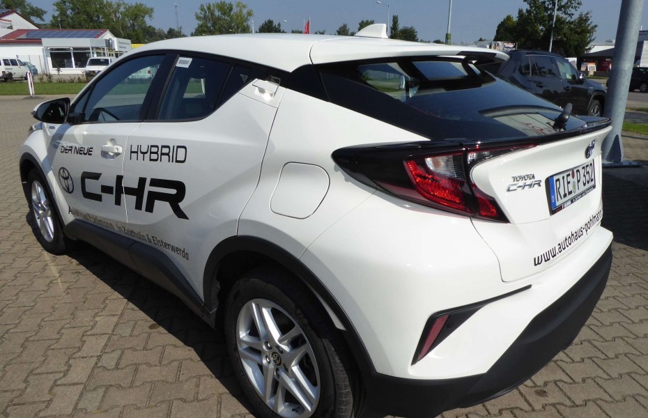 Toyota C-HR 1.8 Hybrid Business Edition Navi LED Kam Apple