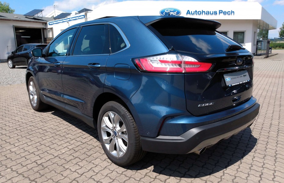 Ford Edge Titanium + Winterräder, AHK,Standheizung, 1. Hd