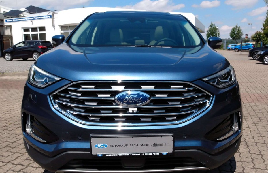 Ford Edge Titanium + Winterräder, AHK,Standheizung, 1. Hd