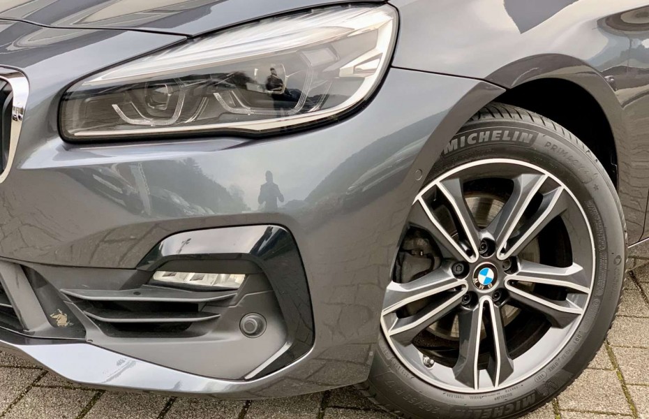 BMW Řada 2 i Active Tourer Advantage HK HiFi LED Navi