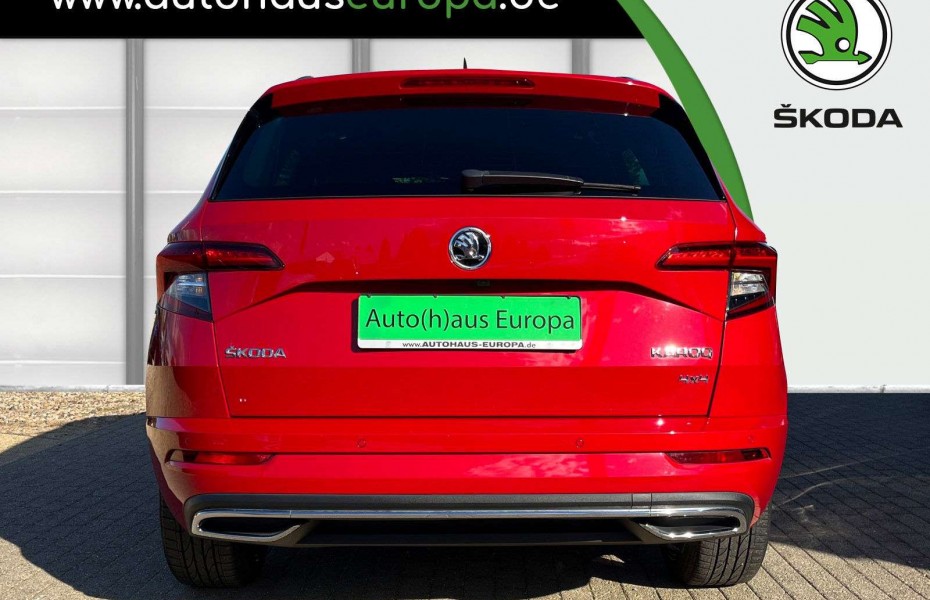 Škoda Karoq Sportline 2.0 TSI DSG 4x4 ACC Columbus Pano eKlapp