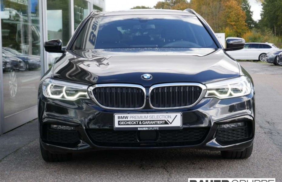 BMW Řada 5 d xDrive M Sport Touring Park-Assistent Allrad Spo