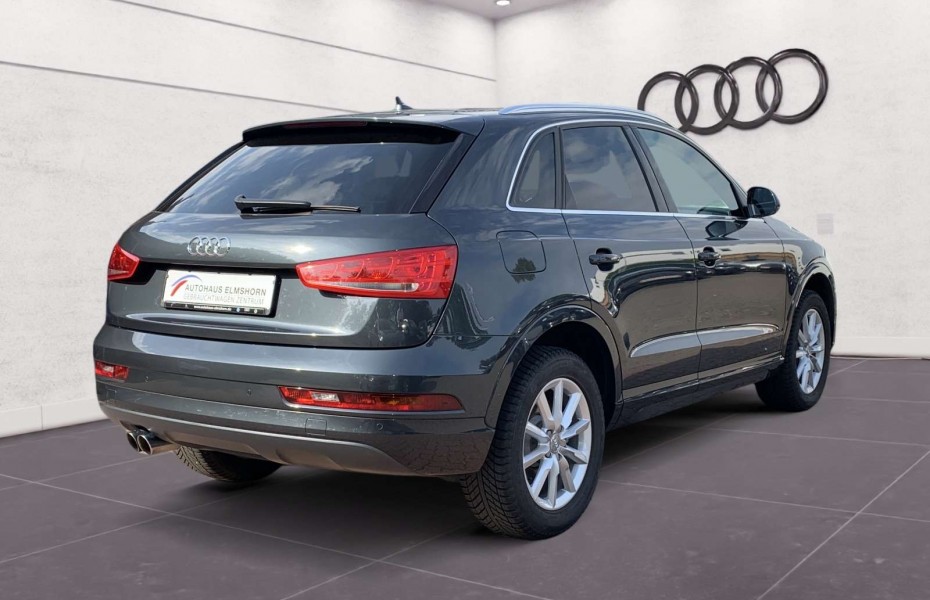 Audi Q3 sport 1.4 TFSI S tronic PANO NAV GRA PDC SHZ GJ-R