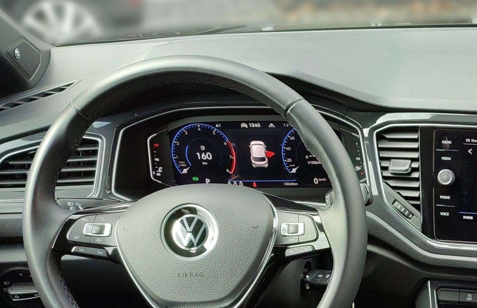 Volkswagen T-Roc 2.0 TSI SPORT R LINE 4 Motion VIRTU CP+LED