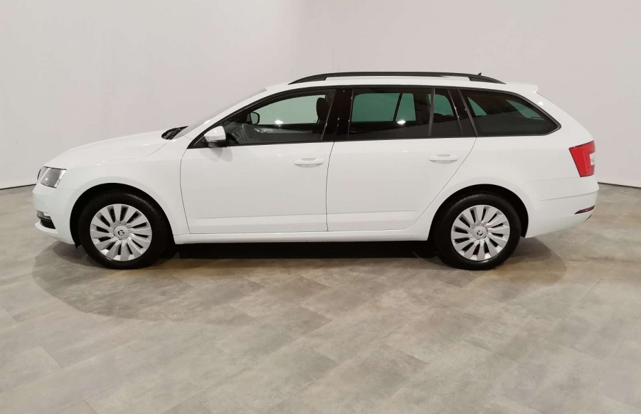 Škoda Octavia Combi 1.6 TDI Ambition Navi|SHZ|PDC