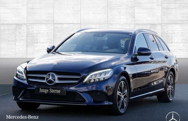 Mercedes-Benz Třídy C d T Avantgarde Distr. COMAND LED SpurPak PTS