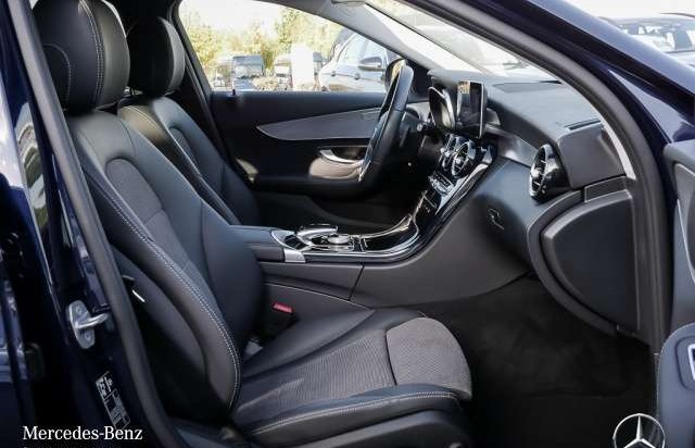 Mercedes-Benz Třídy C d T Avantgarde Distr. COMAND LED SpurPak PTS
