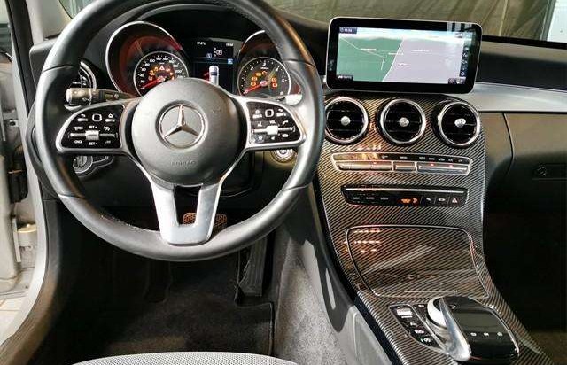 Mercedes-Benz Třídy C d T Avantgarde  LED Kamera AHK Navigation