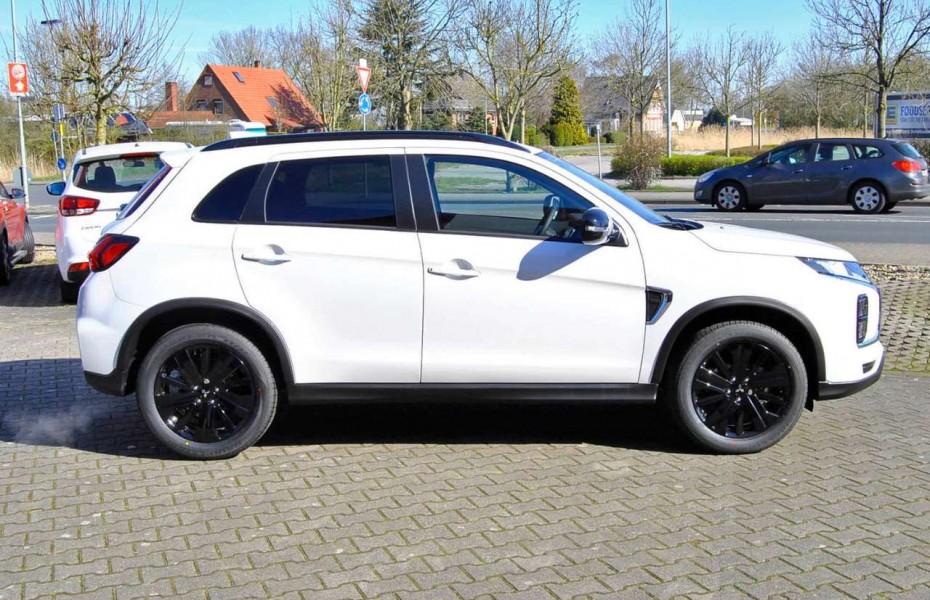 Mitsubishi ASX SPIRIT+ 2.0l MIVEC 2WD MT *KEYLESS*NAVI*