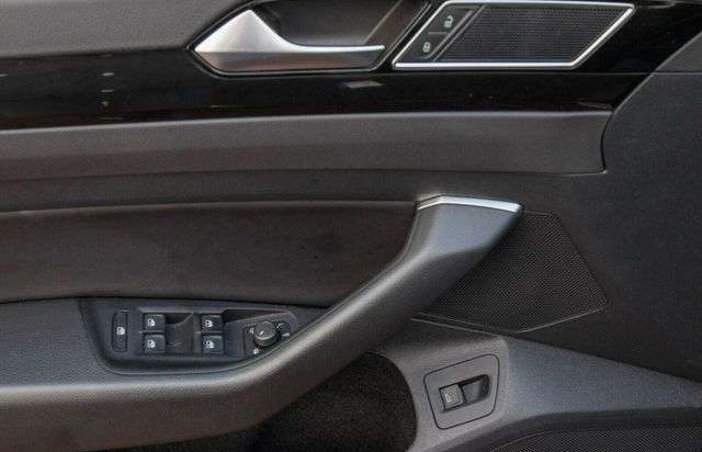 Volkswagen Arteon 2.0 TDI DSG 4M Elegance Navi LM18 Pano LE