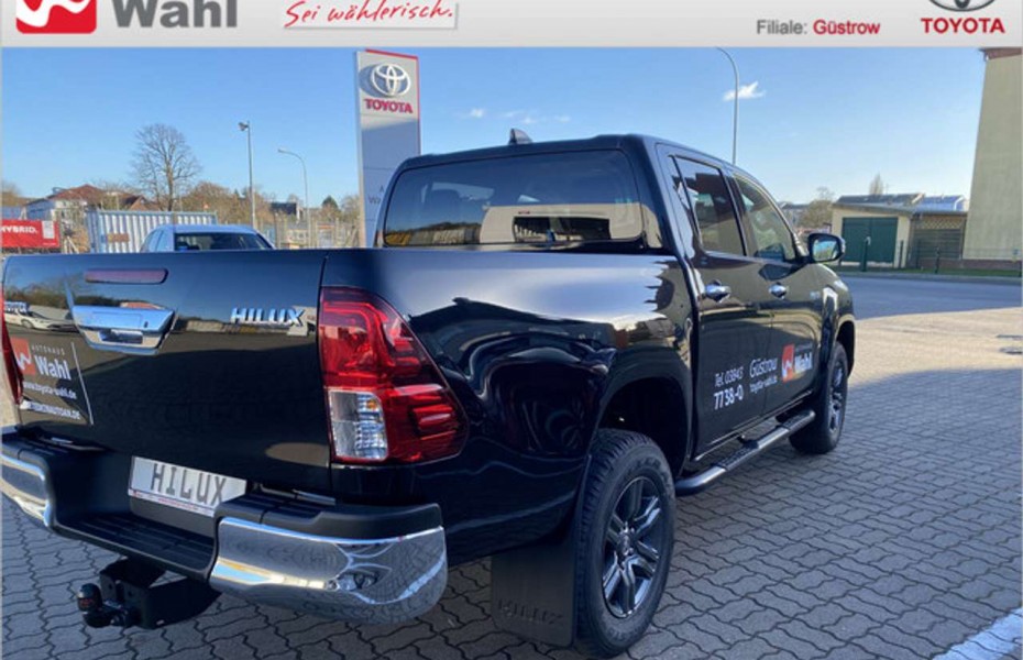 Toyota Hilux 2.8 D4-D Double Cab Comfort 4x4, bis 12 Monate ab