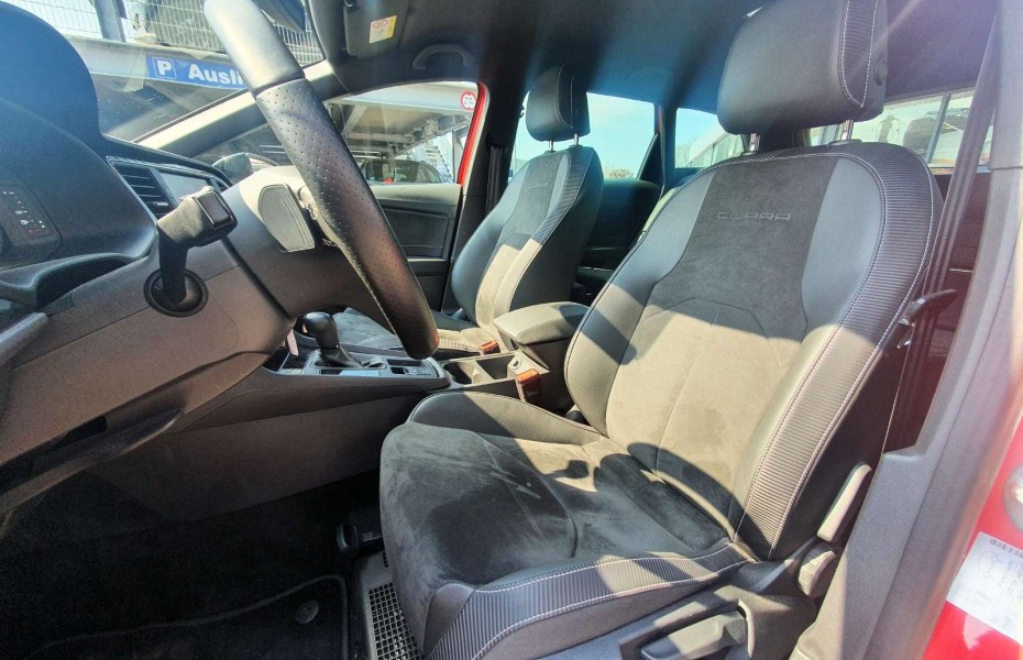 SEAT Leon ST 2.0 TSI DSG Cupra 300 4Drive LED|Navi|virt.|BE