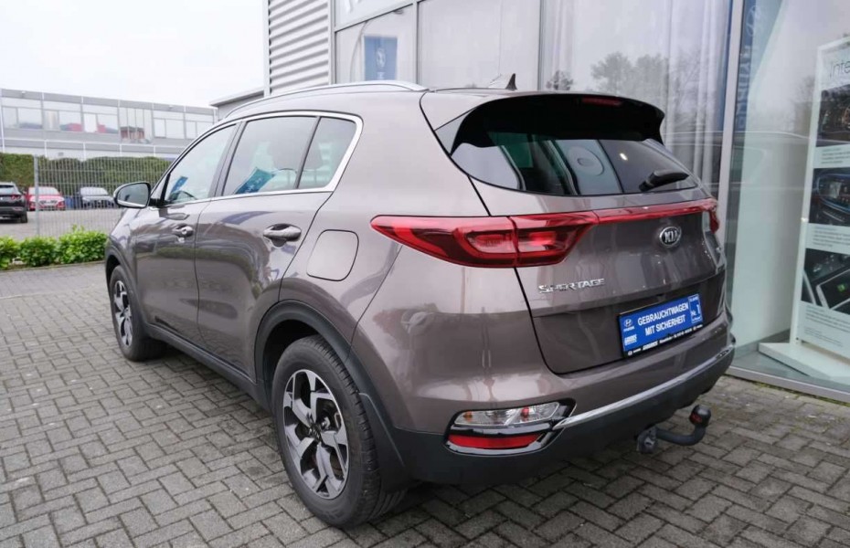 Kia Sportage 1.6 CRDI 2WD*Navi*Klimaauto*DAB Radio*