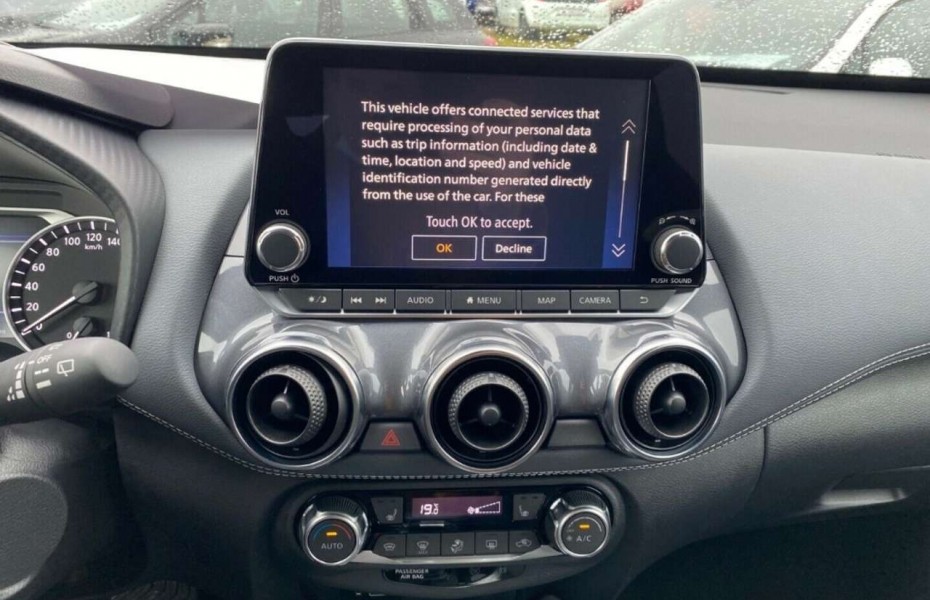 Nissan Juke JUKE ENIGMA 1.0 DIG-T Automatik / Navi / Voll-LED