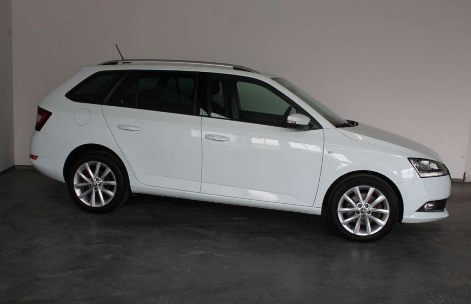 Škoda Fabia 1.0 TSI SOLEIL ACC+APPLE/ANDROID+SHZ+TEMPO