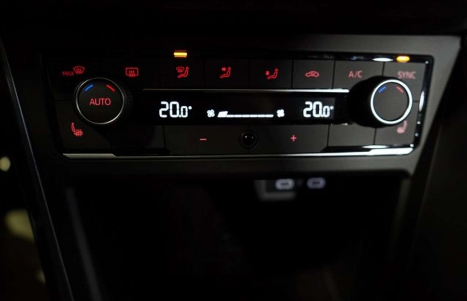 Volkswagen Polo GTI 2,0 TSI OPF LED Panorama Kamera Klima Navi