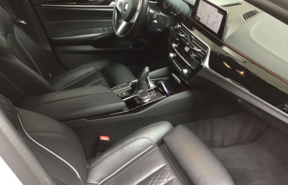 BMW Řada 5 d xDrive Tour. Aut. M Sport NaviProf GSD AHK