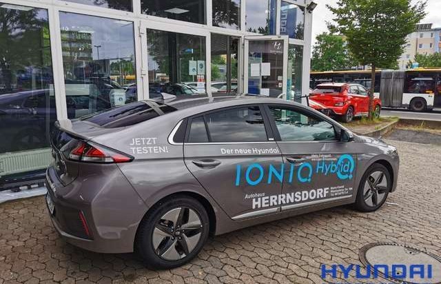 Hyundai Ioniq Hybrid 1.6 GDI Style Blue Link Cam SHZ