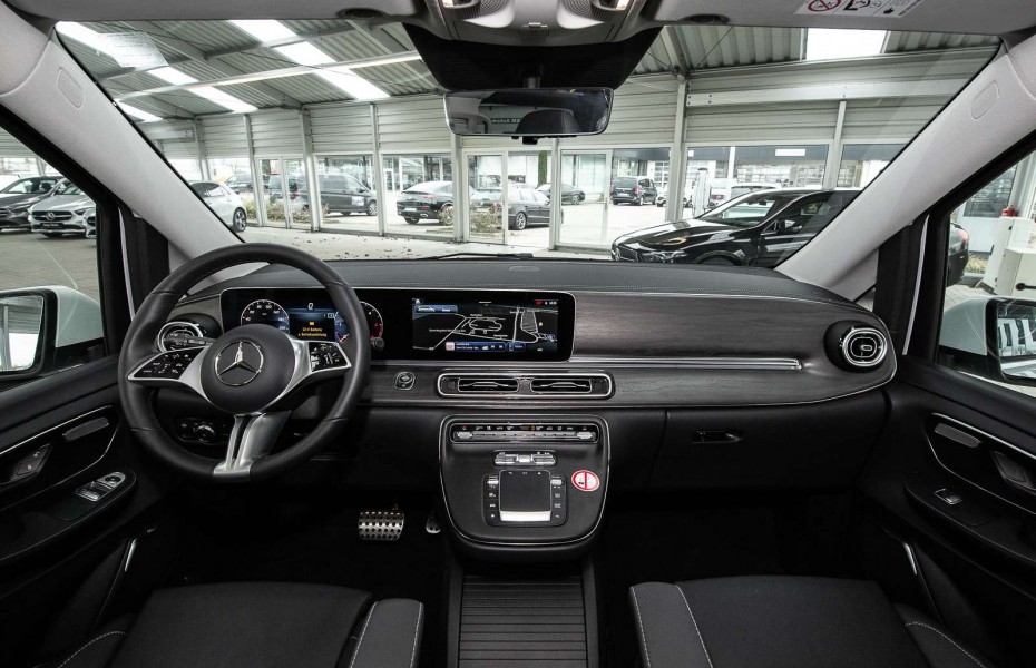 Mercedes-Benz Třídy V d 4M AVANTGARDE Lang AHK+MBUX+Totwink