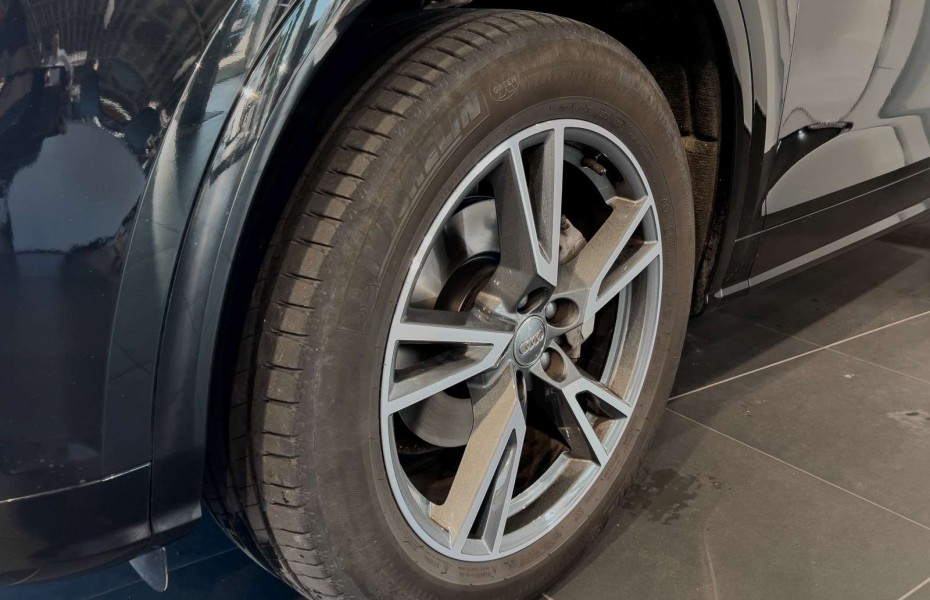 Audi Q5 2.0 TDI QUATTRO+S-Line+AHK+APS PLUS+NAVI+SHZ+
