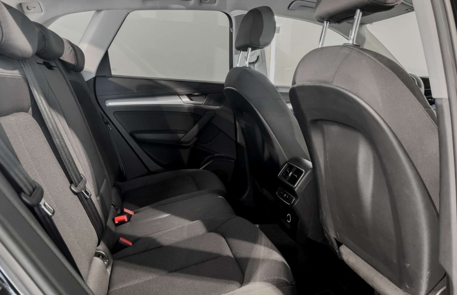 Audi Q5 2.0 TDI QUATTRO+S-Line+AHK+APS PLUS+NAVI+SHZ+