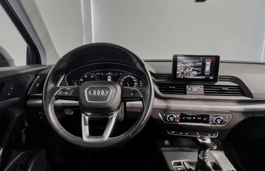 Audi Q5 2.0 TDI QUATTRO+S-Line+AHK+APS PLUS+NAVI+SHZ+