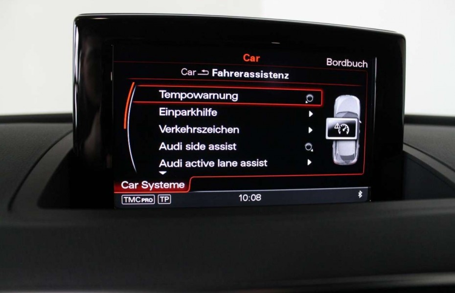 Audi Q3 2.0 TDI sport quattro S-line+PDC+SHZ+LED+NAVI