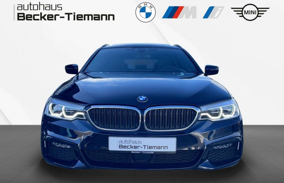 BMW Řada 5 d Touring M Sportpaket/Panorama/Head-Up/AHK