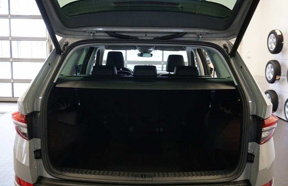 Škoda Kodiaq FL Style 1.5 TSI DSG *AHK, LED, ACC, 19'-LM*