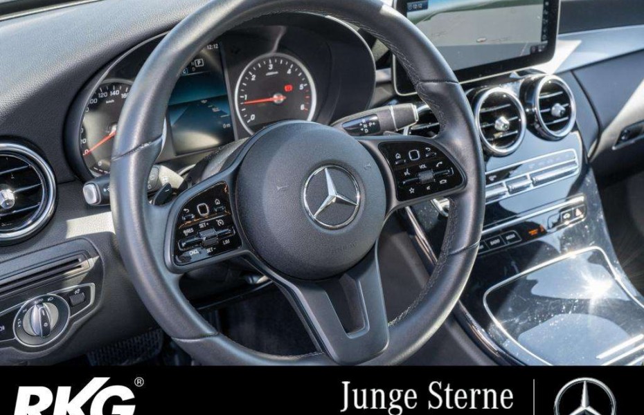 Mercedes-Benz Třídy C d 4M T  NAVI LED PARKASSISTENT SITZHEIZUNG