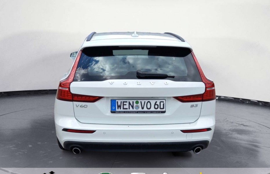 Volvo V60 Kombi B3 (Benzin) Momentum Pro LED Navi