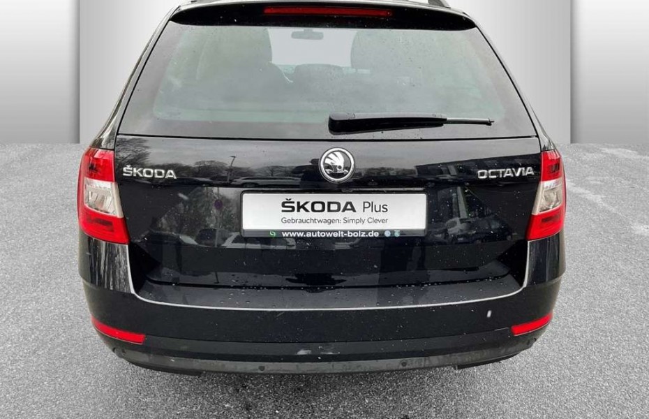 Škoda Octavia Combi Soleil 2.0 TDI DSG NAVI TEMP SHZ LED-hinten