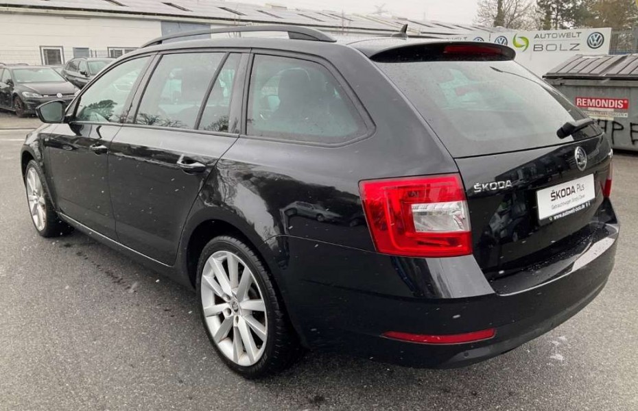 Škoda Octavia Combi Soleil 2.0 TDI DSG NAVI TEMP SHZ LED-hinten