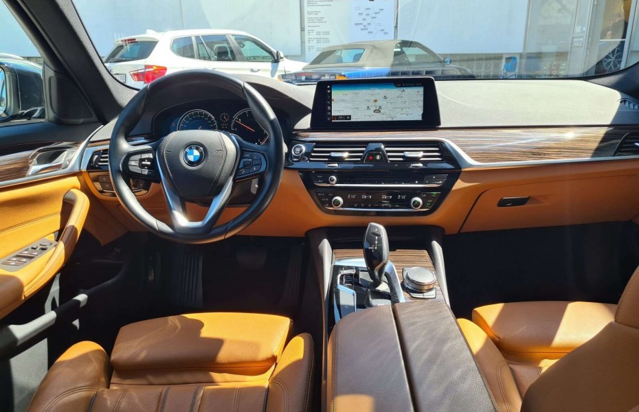 BMW Řada 5 d Touring| Head-Up| HiFi| Pano.Dach| Navi Prof.|