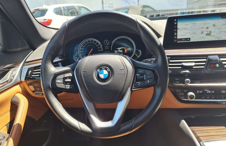 BMW Řada 5 d Touring| Head-Up| HiFi| Pano.Dach| Navi Prof.|